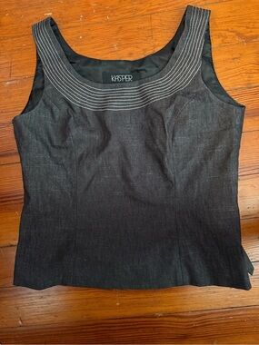Kasper Black Sleeveless Scoop-Neck Shell with Contrast Stitching